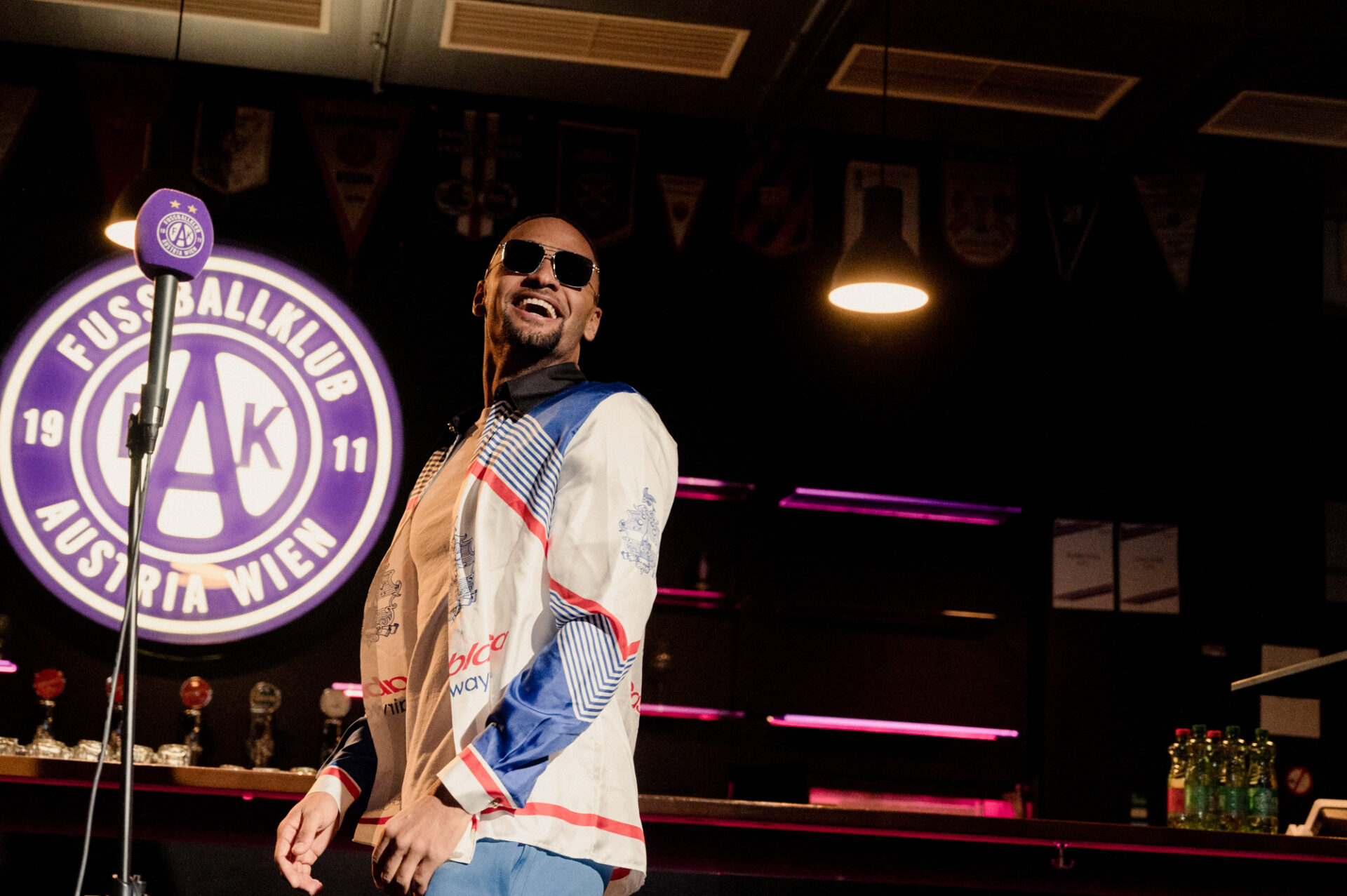 FALCO AUSTRIA WIEN by Daniel Shaked 6495