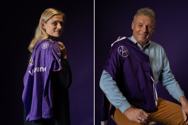 Carina Wenninger und Karl Daxbacher mit ihren Trikots