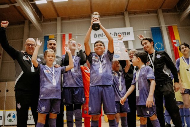 Special Violets Spielerpass