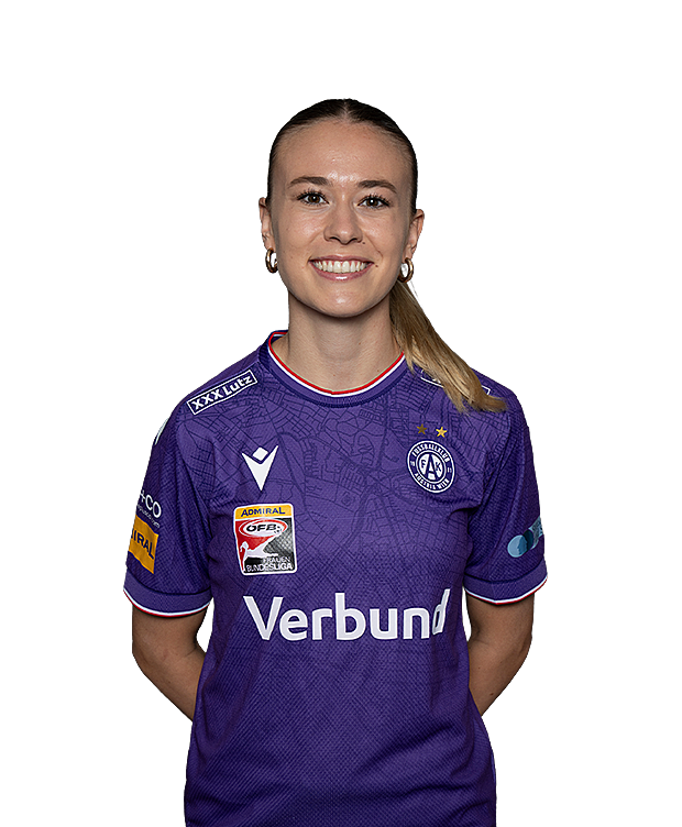 18 Lena Triendl