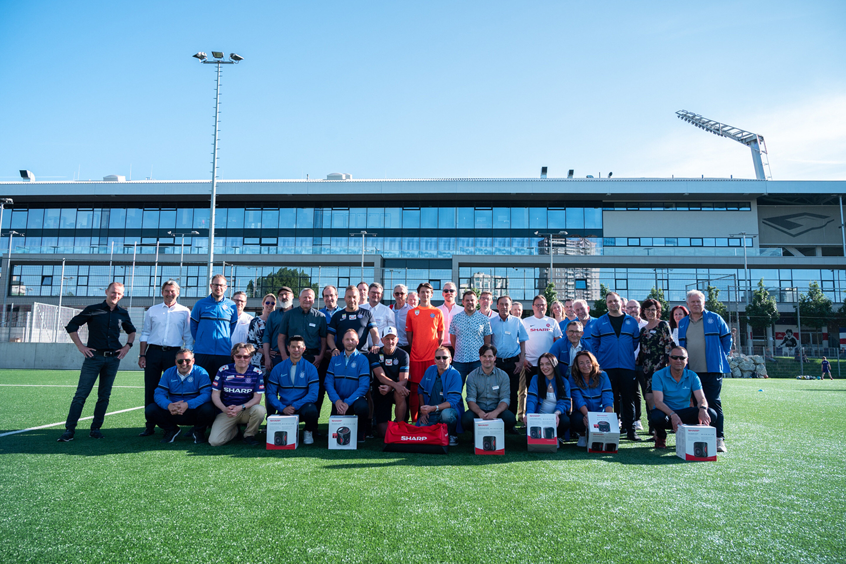 SHARP by Daniel Shaked 2022 6135