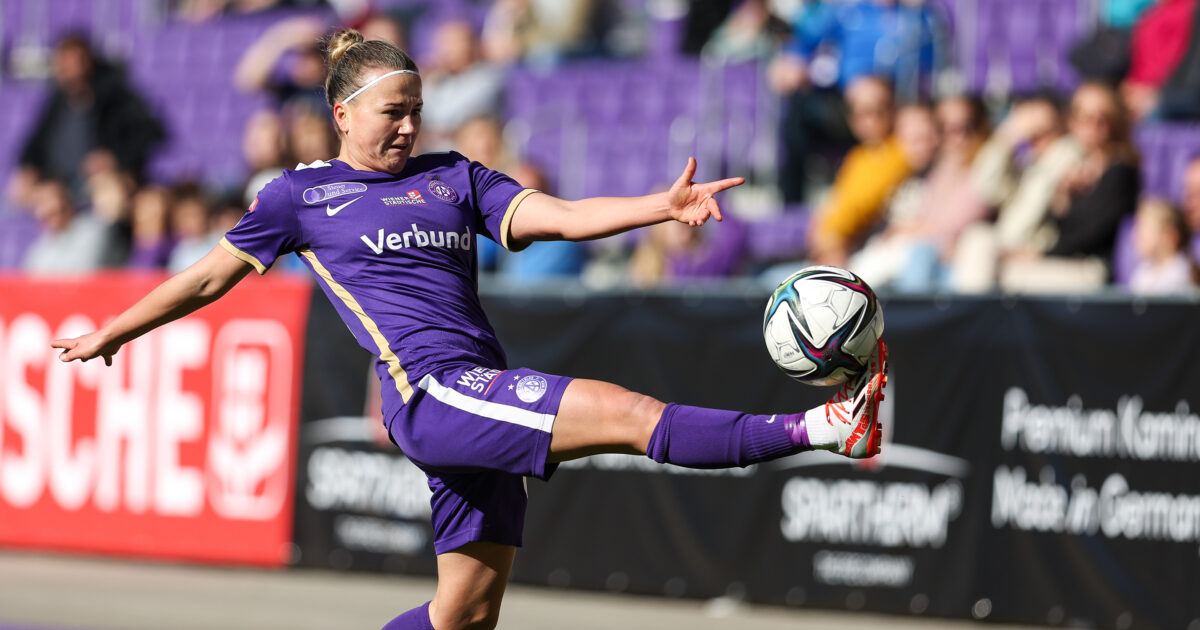 Kunina & Co Vier Veilchen einberufen