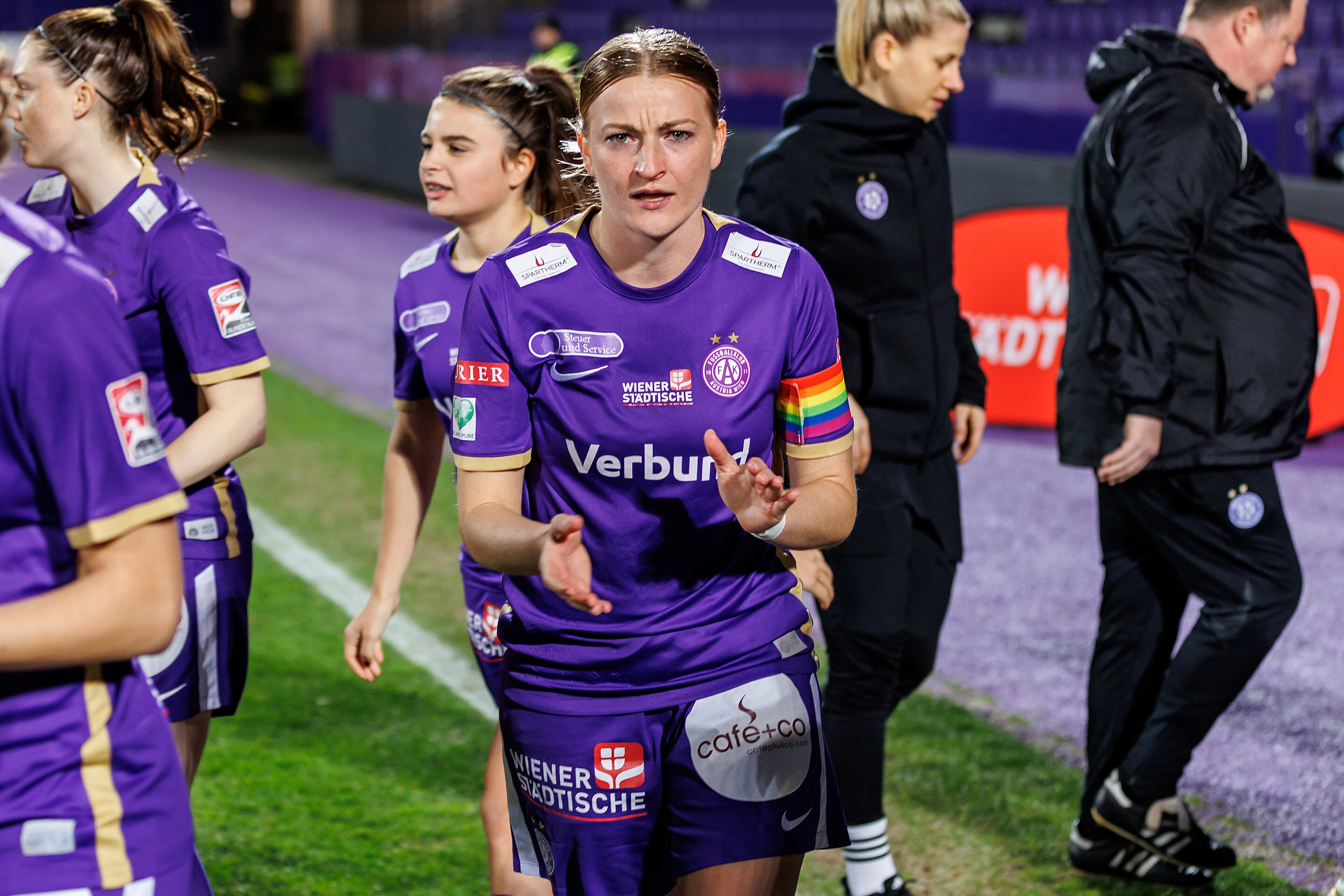 Frauen Neulengbach Volkmer