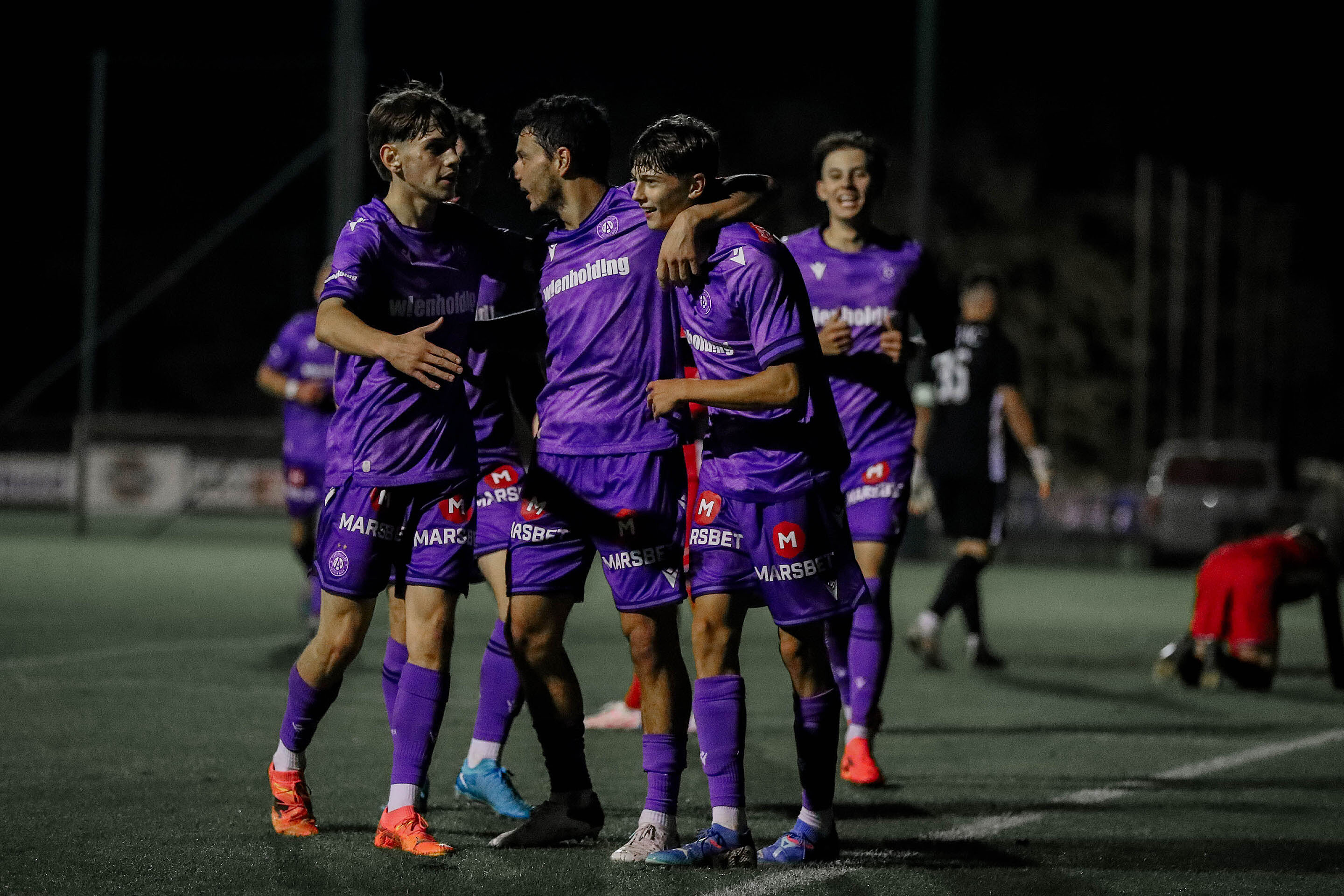 Derbysieg Young Violets FAVAC