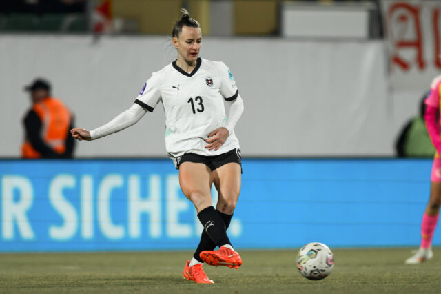 Einberufungen Frauen April