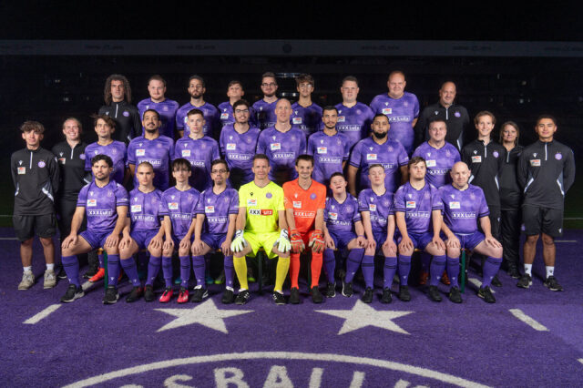Special Violets Teamfoto 2425