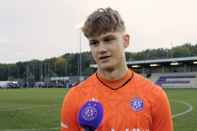 Stefan Blažević beim Interview mit Viola TV