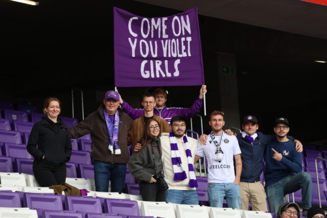 Fans auf der Nordtribüne