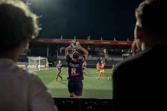 Kathi Schiechtl beim Einwurf