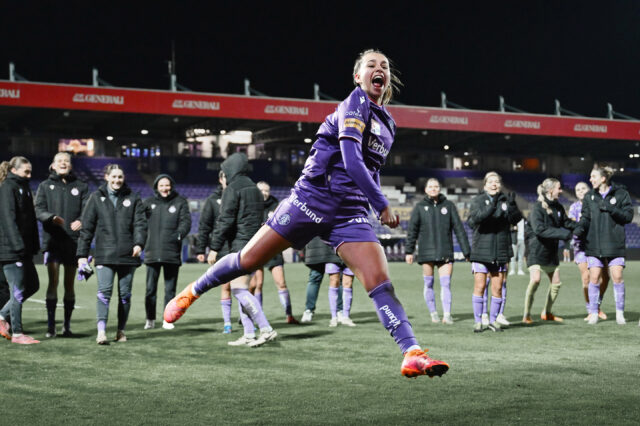 Almedina Šišić feiert