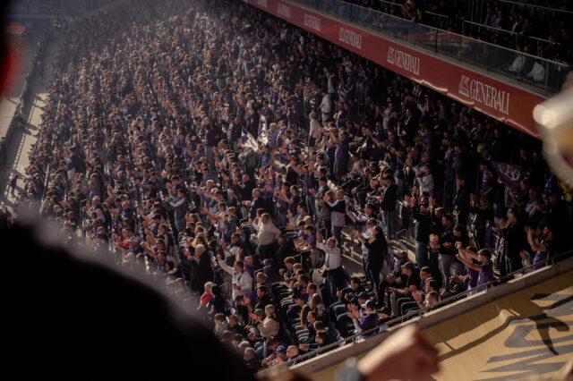 Fans auf der Nord-Tribüne