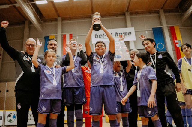 Special Violets Spielerpass