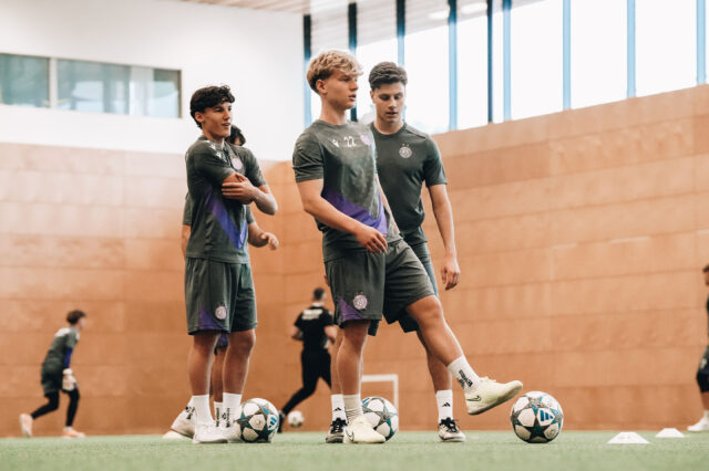 Jungveilchen beim Hallentraining