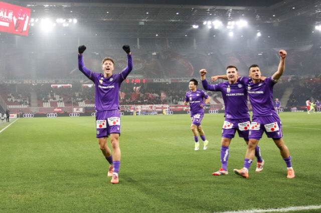 Philipp Maybach, Johannes Eggesteinn und Manfred Fischer jubeln in Salzburg