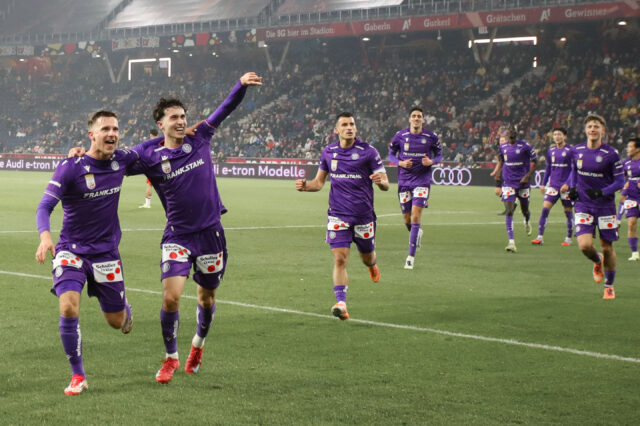 Johannes Eggestein und Sanel Saljic jubeln in Salzburg