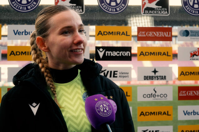 Jasmin Pal im Interview bei Viola TV