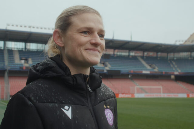 Carina Wenninger im Interview mit Viola TV