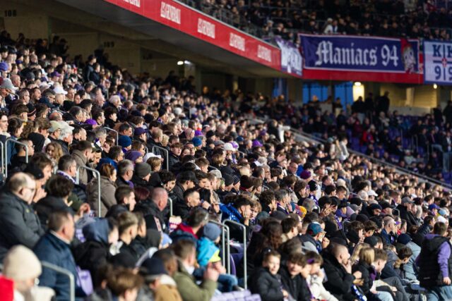 Ausverkaufte Nord-Tribüne