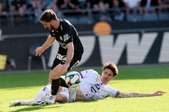 Tin Plavotic im Zweikampf