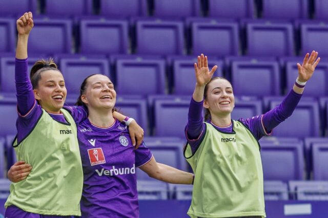Almedina Sisic, Anna Schorn und Lotta Cordes