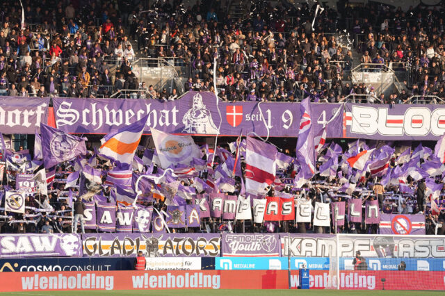 Austria-Fans auf der Ost-Tribüne