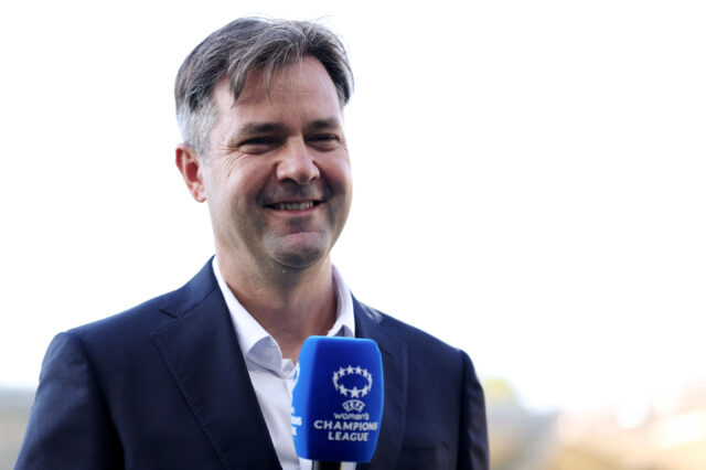 Juventus-Chefcoach Isaac Guerrero beim Interview